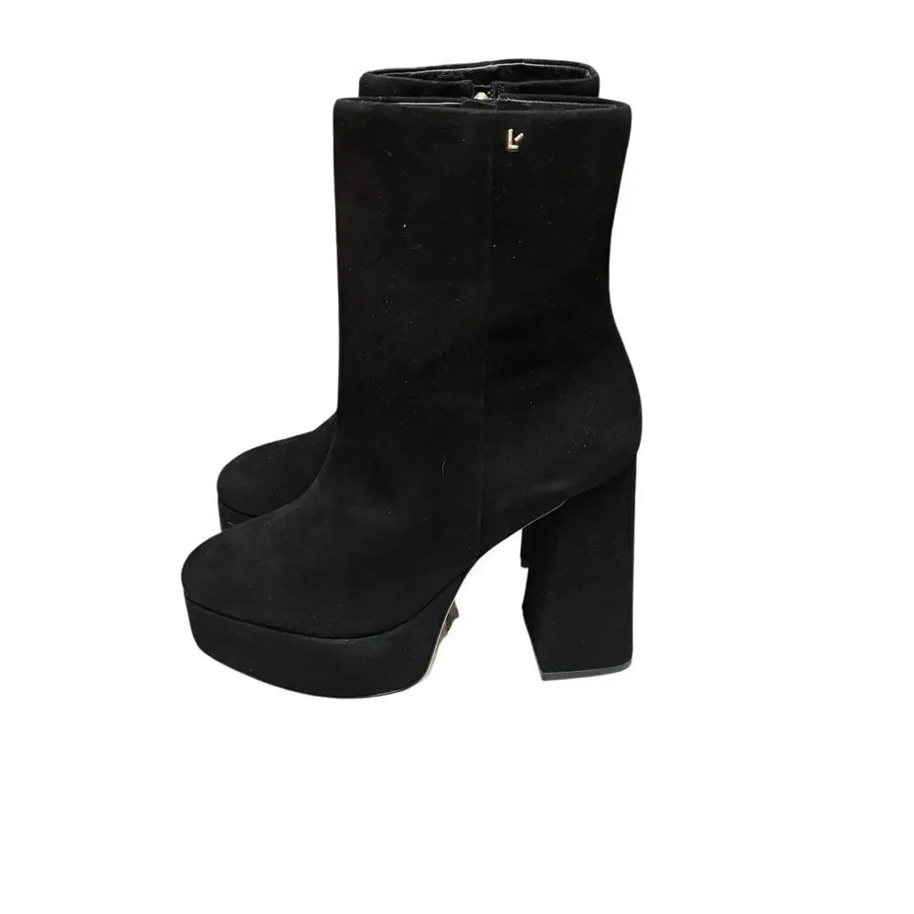 Larroude Dolly Boot In Black Suede NWB Size 9 1/2